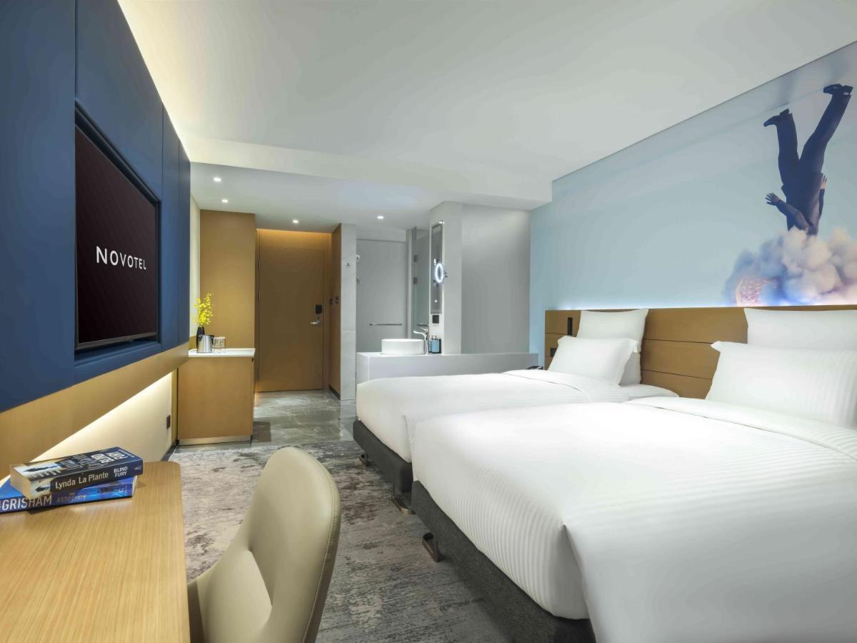 Novotel Guangzhou Baiyun Airport - Canton Fair Free Shuttle Bus & Official Registration Agency Exterior foto